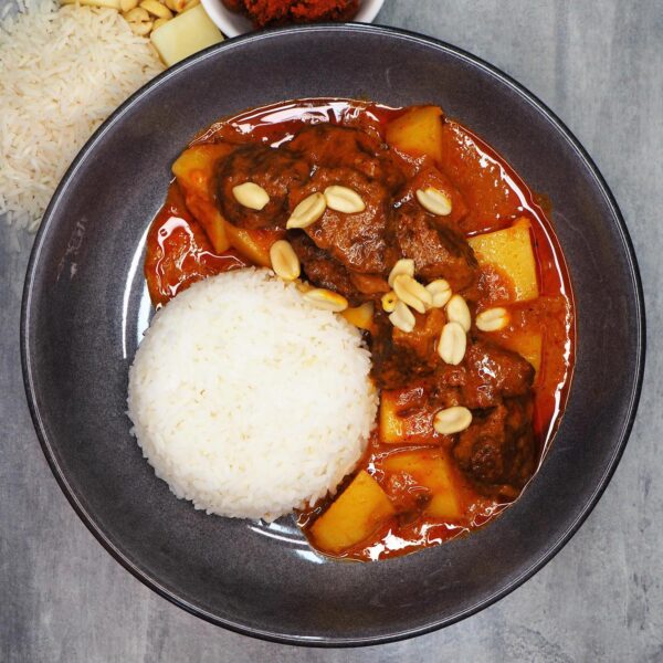 Massaman Beef with Rice