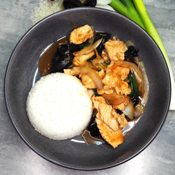 Pad Khing with Chicken Breast and Rice